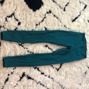 Full length green lulu leggings